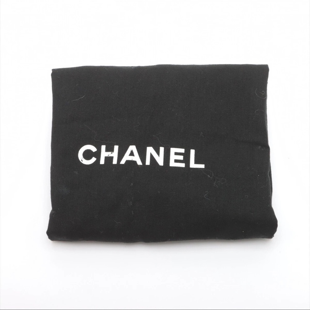 CHANEL Caviar Red Tote Bag - Picture 13 of 14